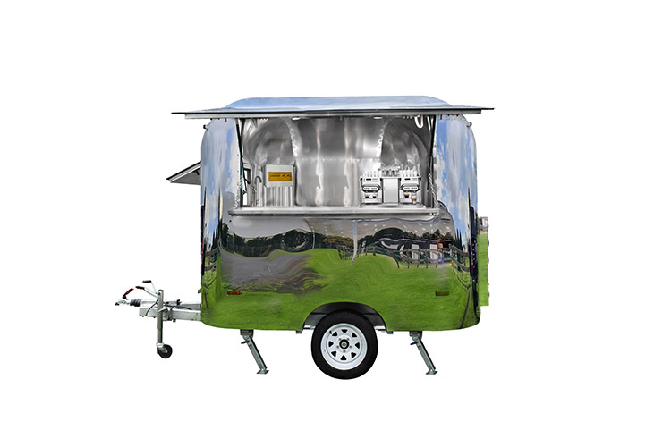 Gladys-Catering-Traiiler-12